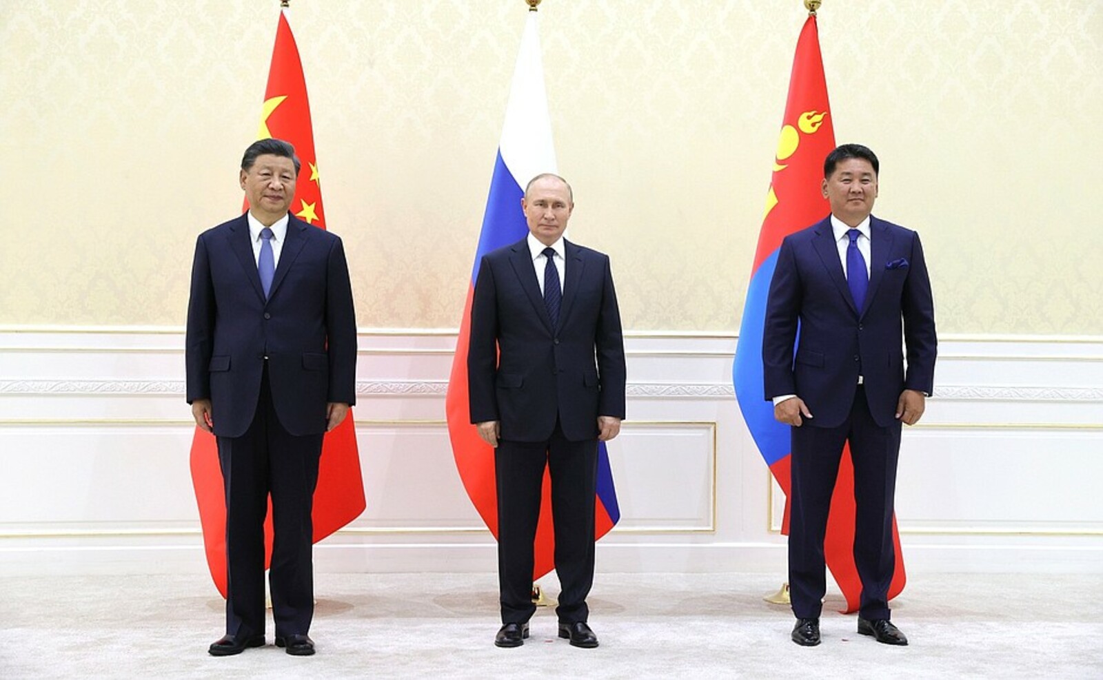 “Русия-Кытай-Монголия форматы аерым әһәмияткә ия”