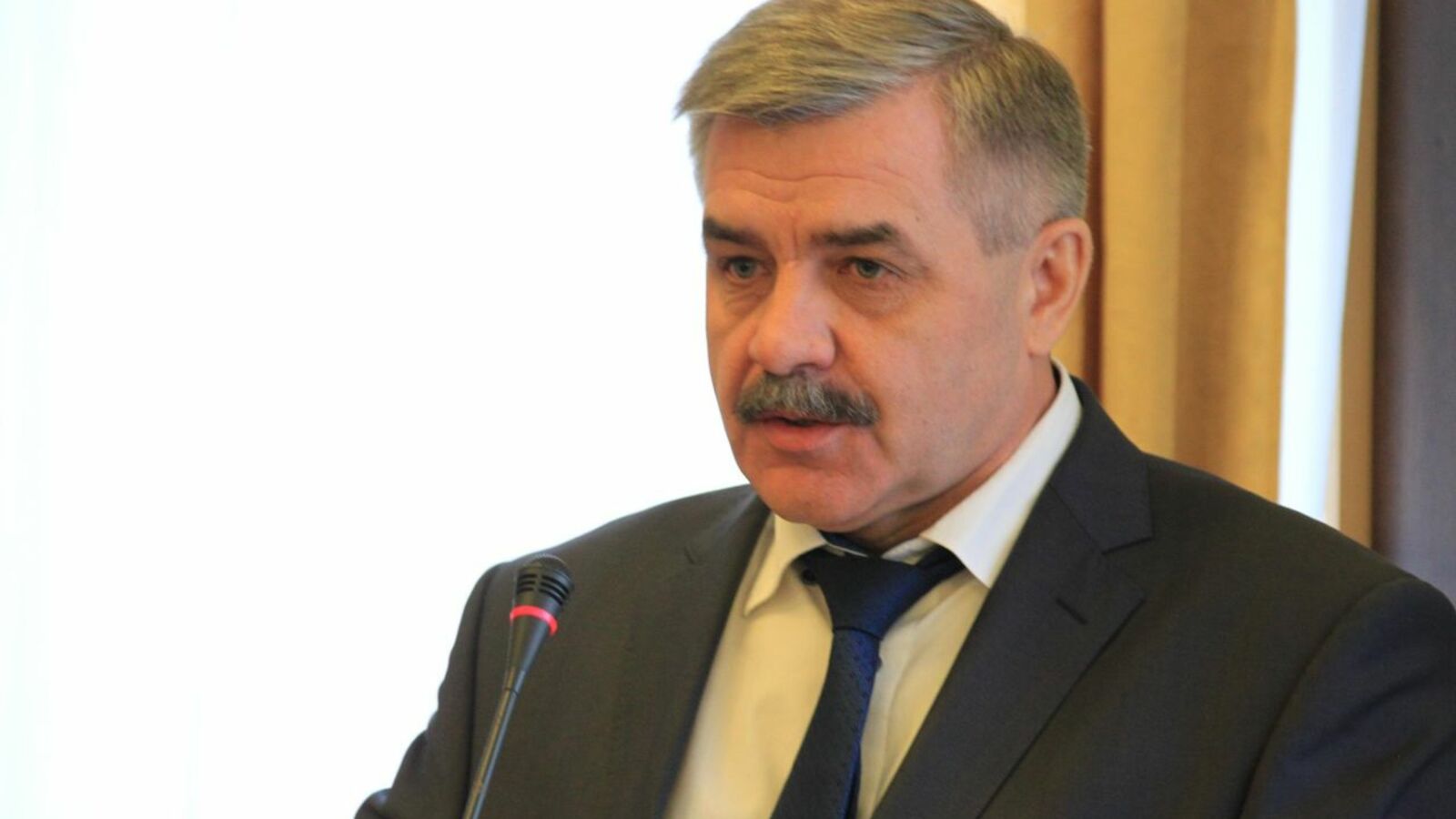 Олег Яровиков