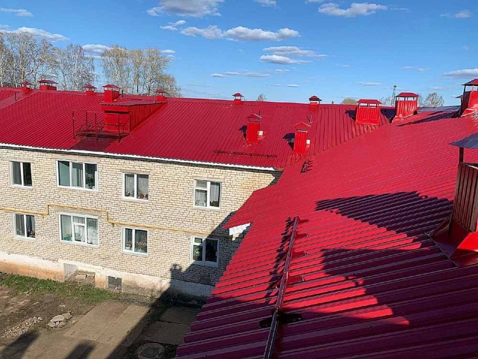 предоставлено администрацией Калтасинского района Когда над головой такая крыша, не помешают ни снег, ни дождь.