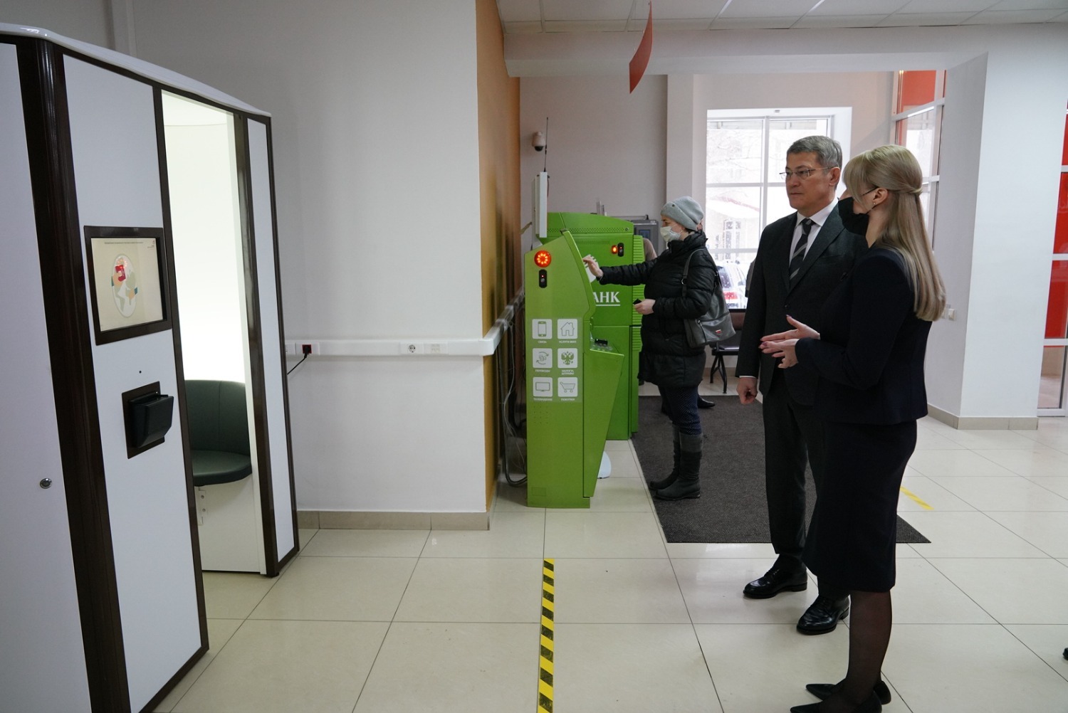 Олег Яровиков