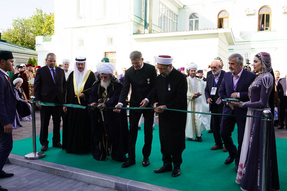 Радий Хабиров принял участие в открытии новых корпусов Российского исламского университета ЦДУМ России