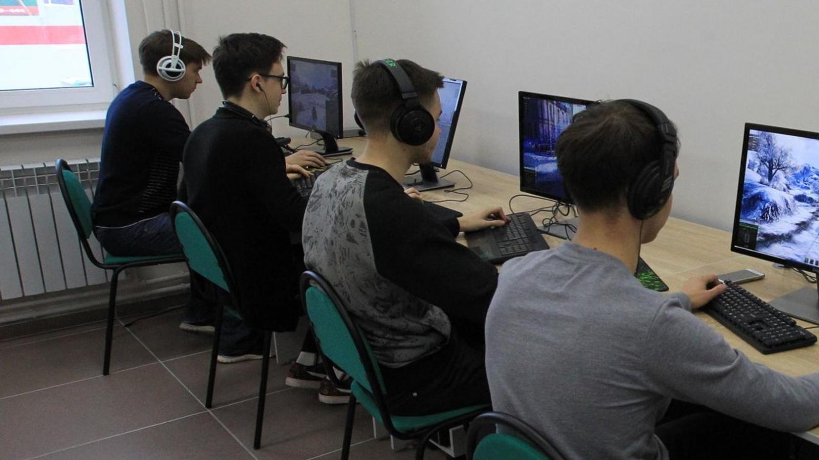 Олег Яровиков