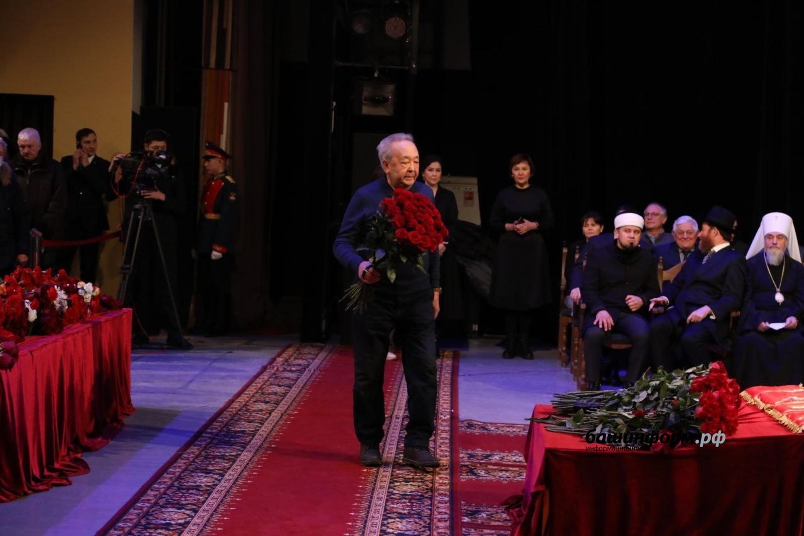 Валерий Шахов