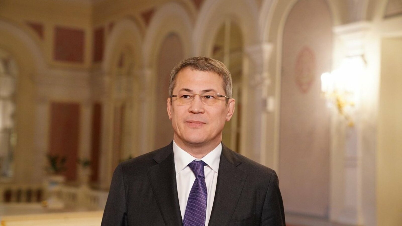 Олег Яровиков