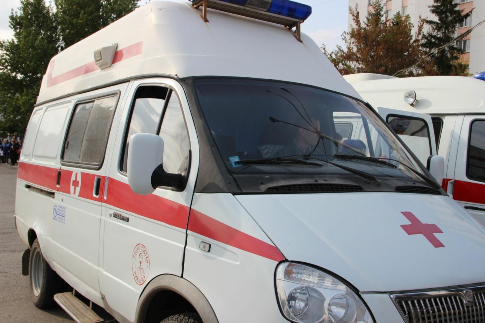 автор
