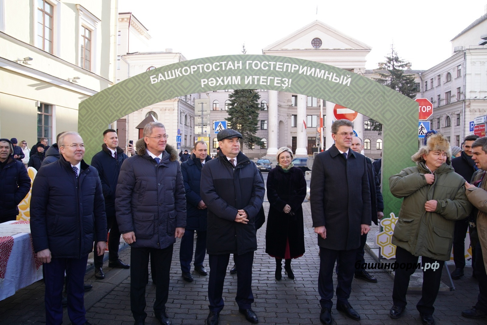 Олег Яровиков