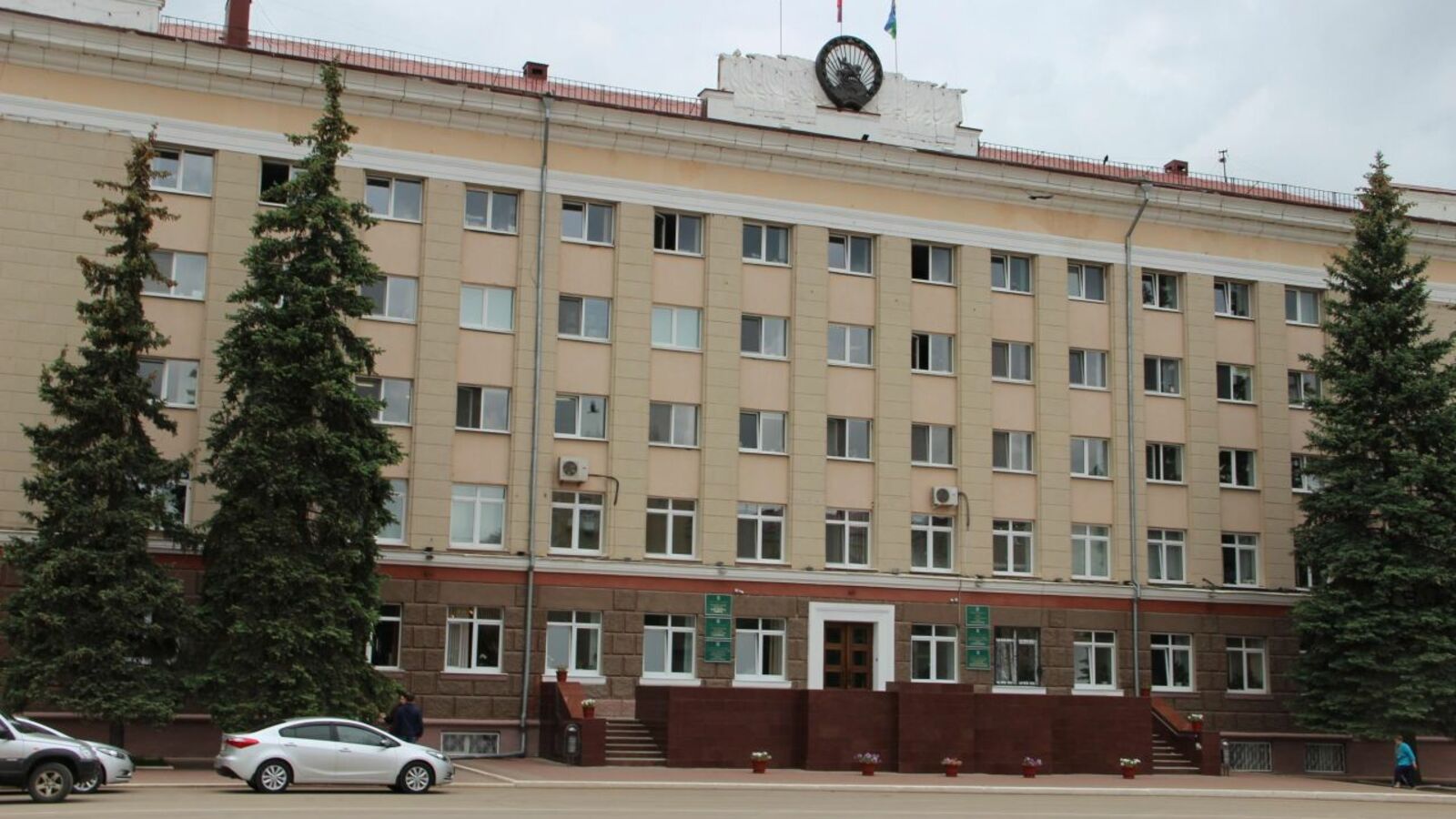 Артем Валиев