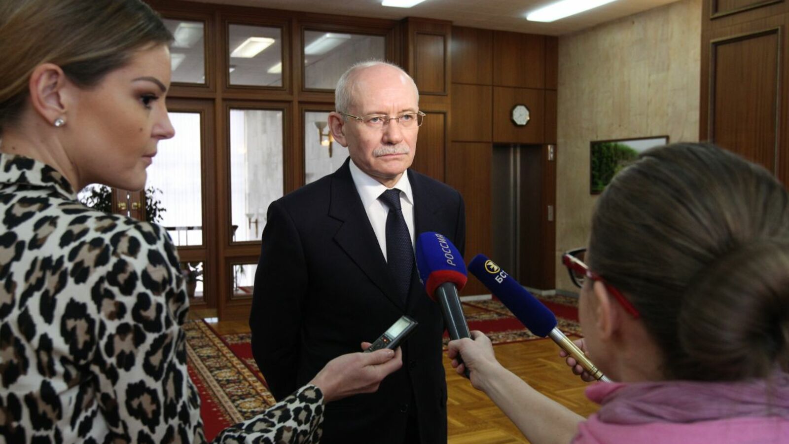 Олег Яровиков