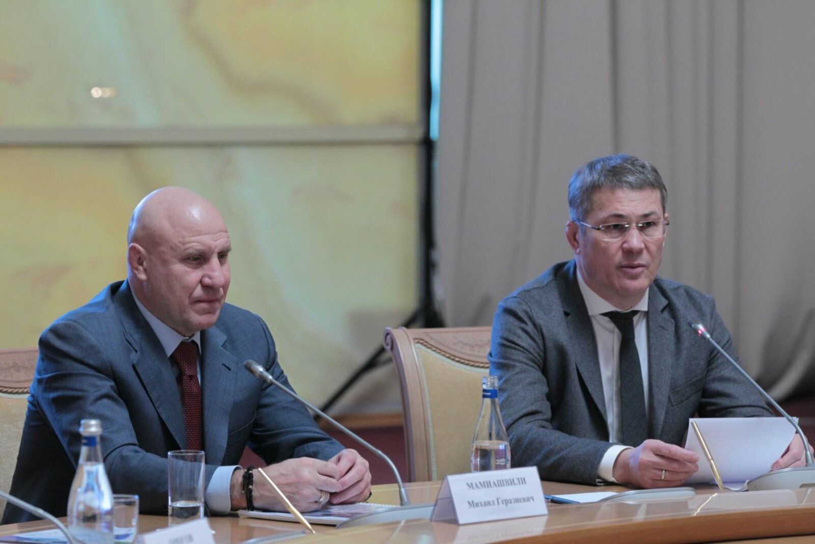 Олег Яровиков