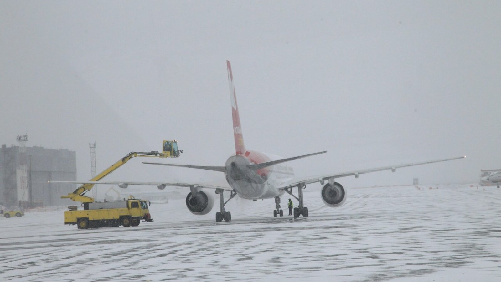 Олег Яровиков