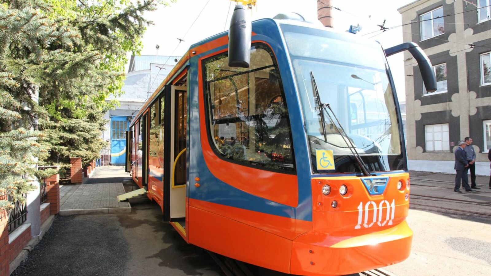 Олег Яровиков