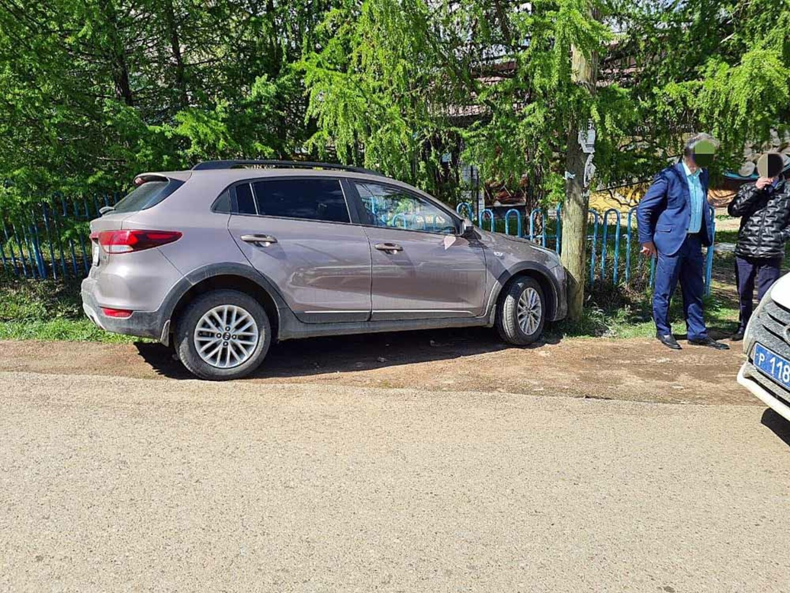 В Башкирии припаркованная «Киа» наехала на владелицу