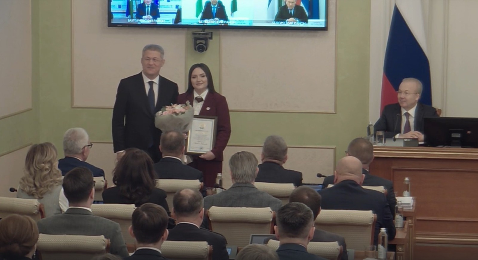 стоп-кадр видео Глава РБ