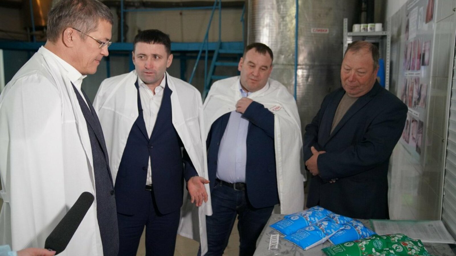 Олег Яровиков