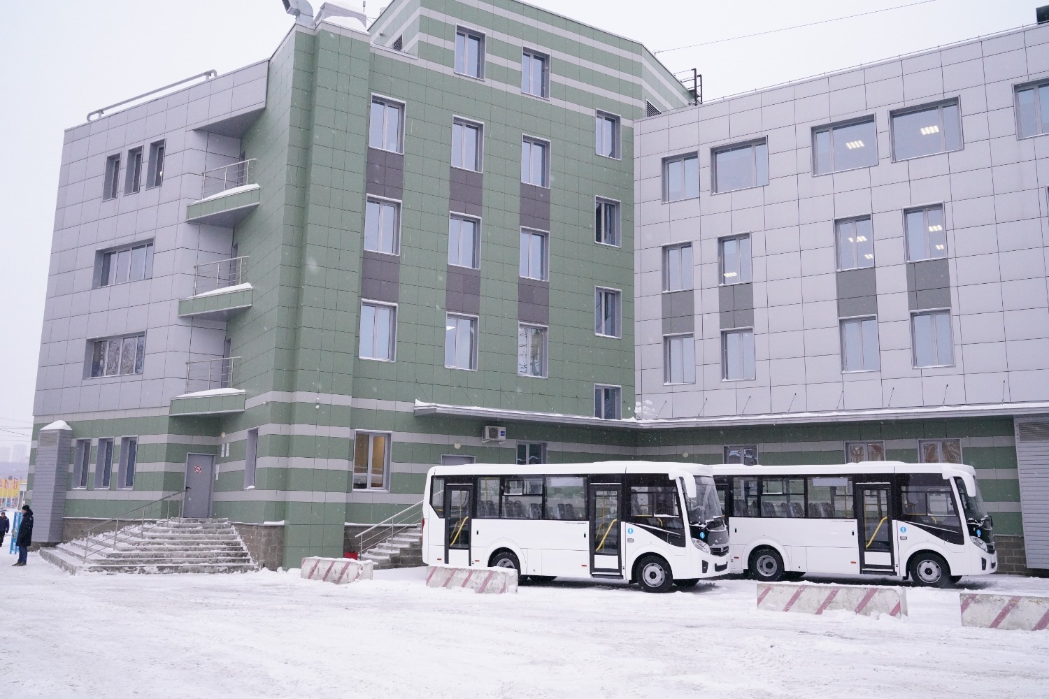 Олег Яровиков