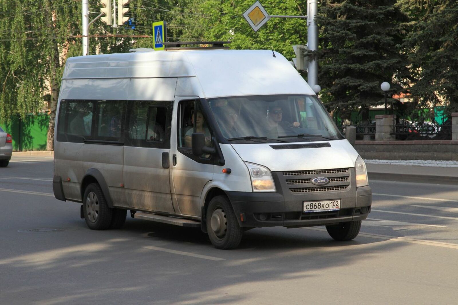 Олег Яровиков