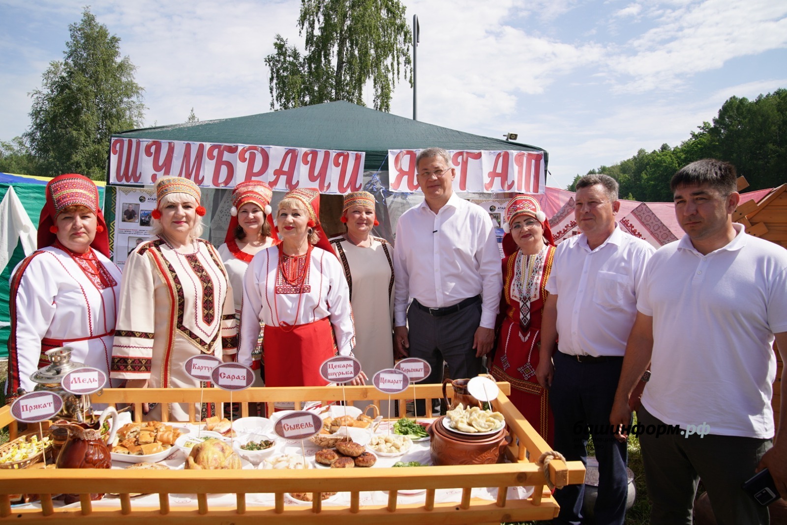 Олег Яровиков