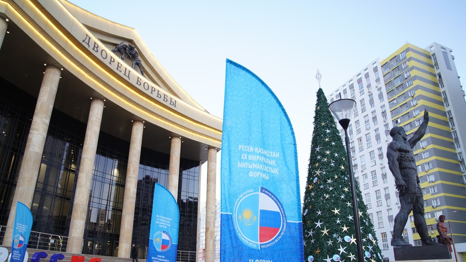 Олег Яровиков