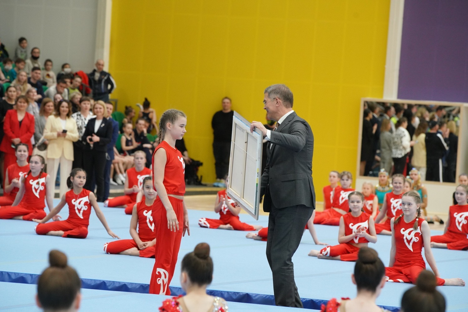 Олег Яровиков