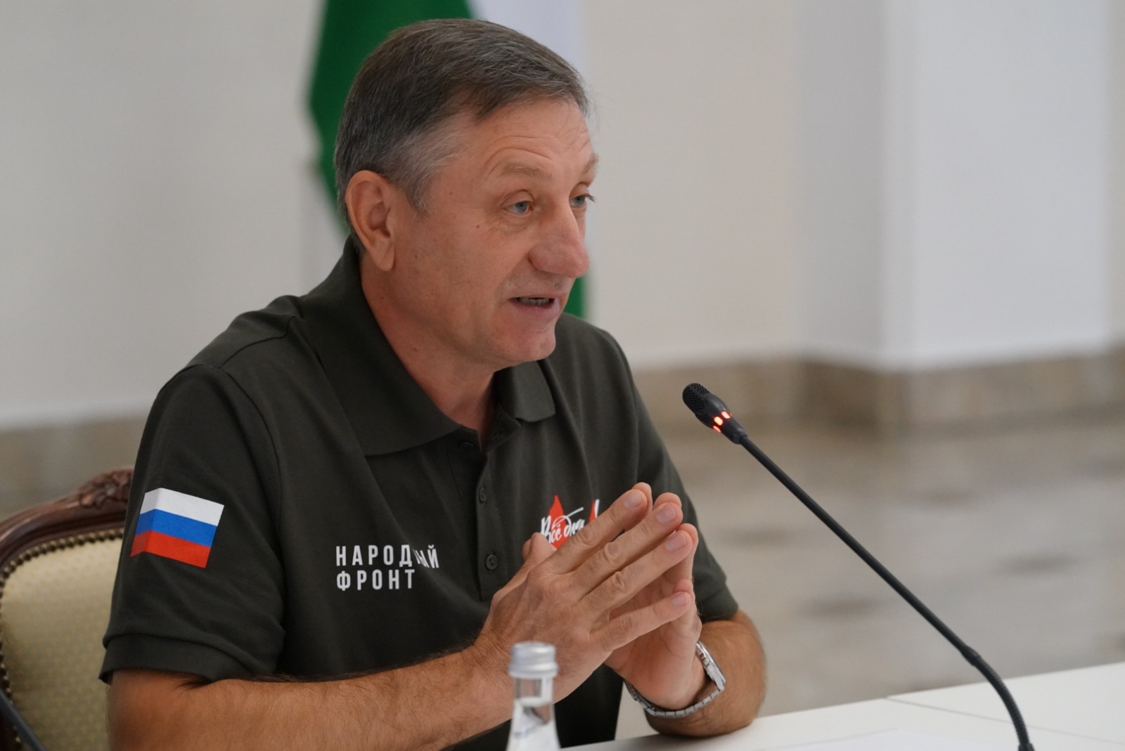 Олег Яровиков