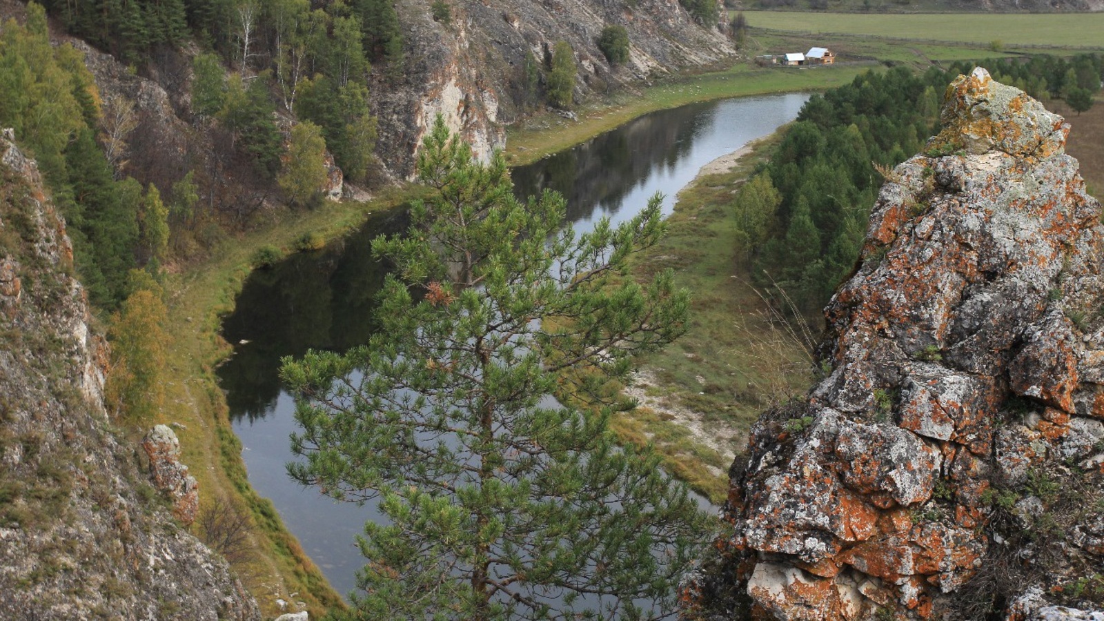 Олег Яровиков