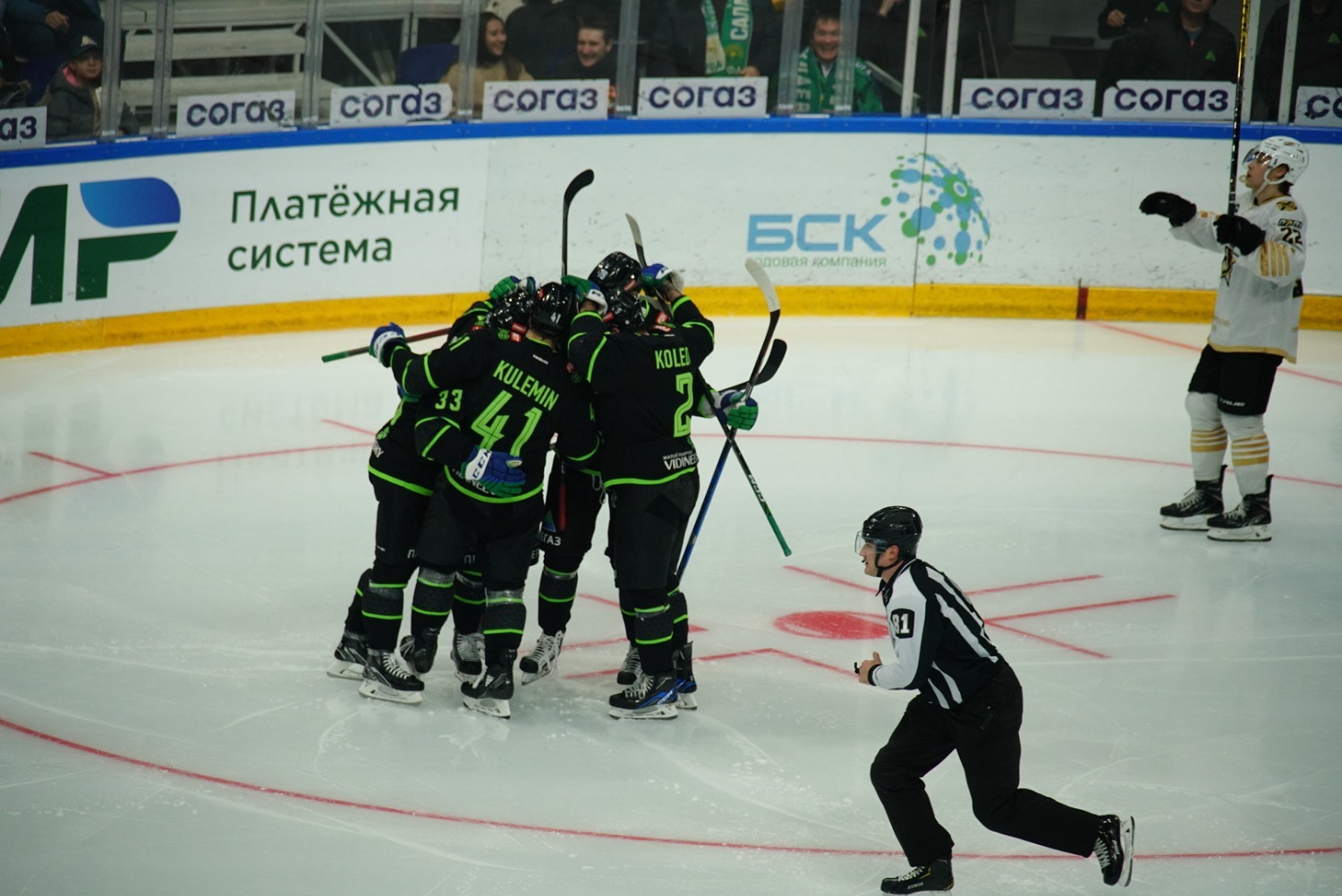 Олег Яровиков