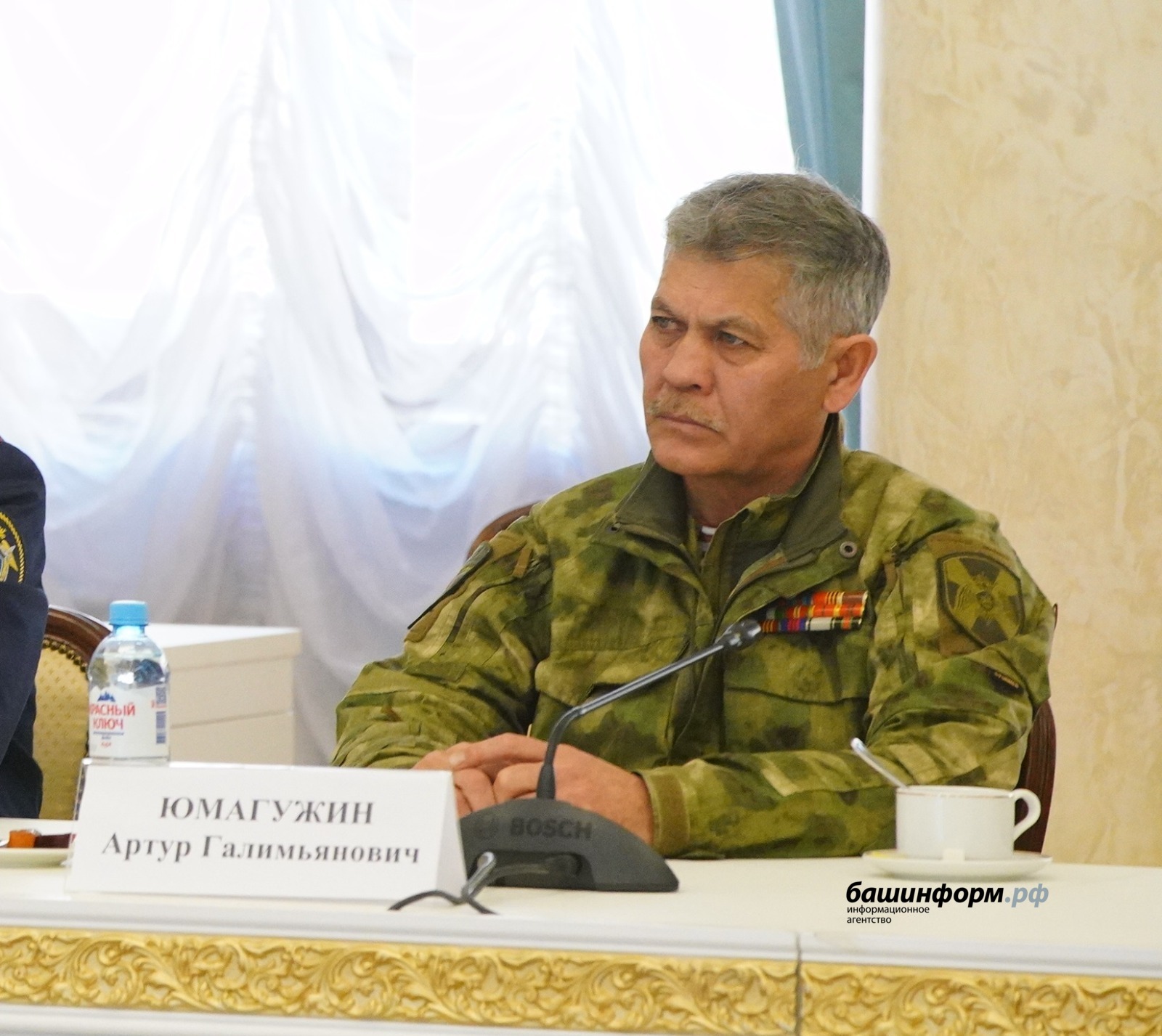 Олег Яровиков