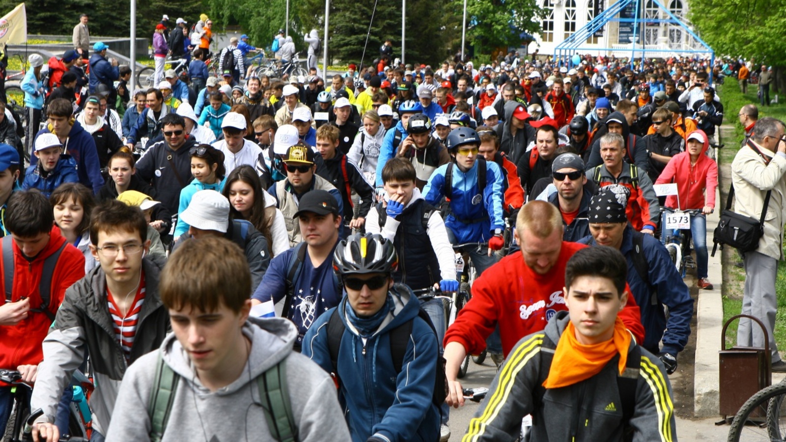 Андрей Старостин