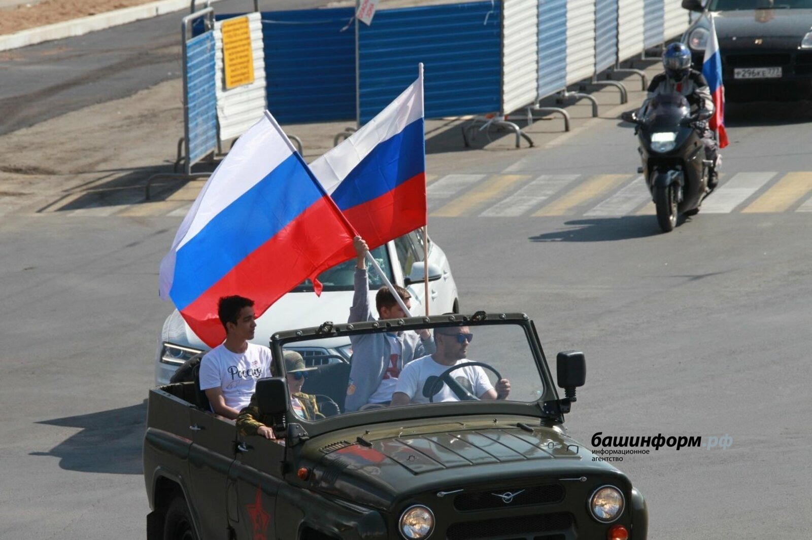 Олег Яровиков
