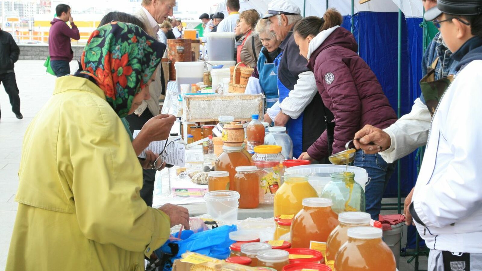 Андрей Старостин