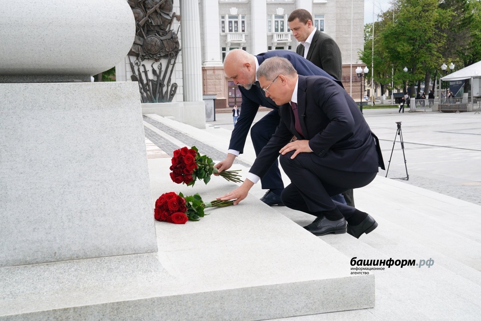 Олег Яровиков