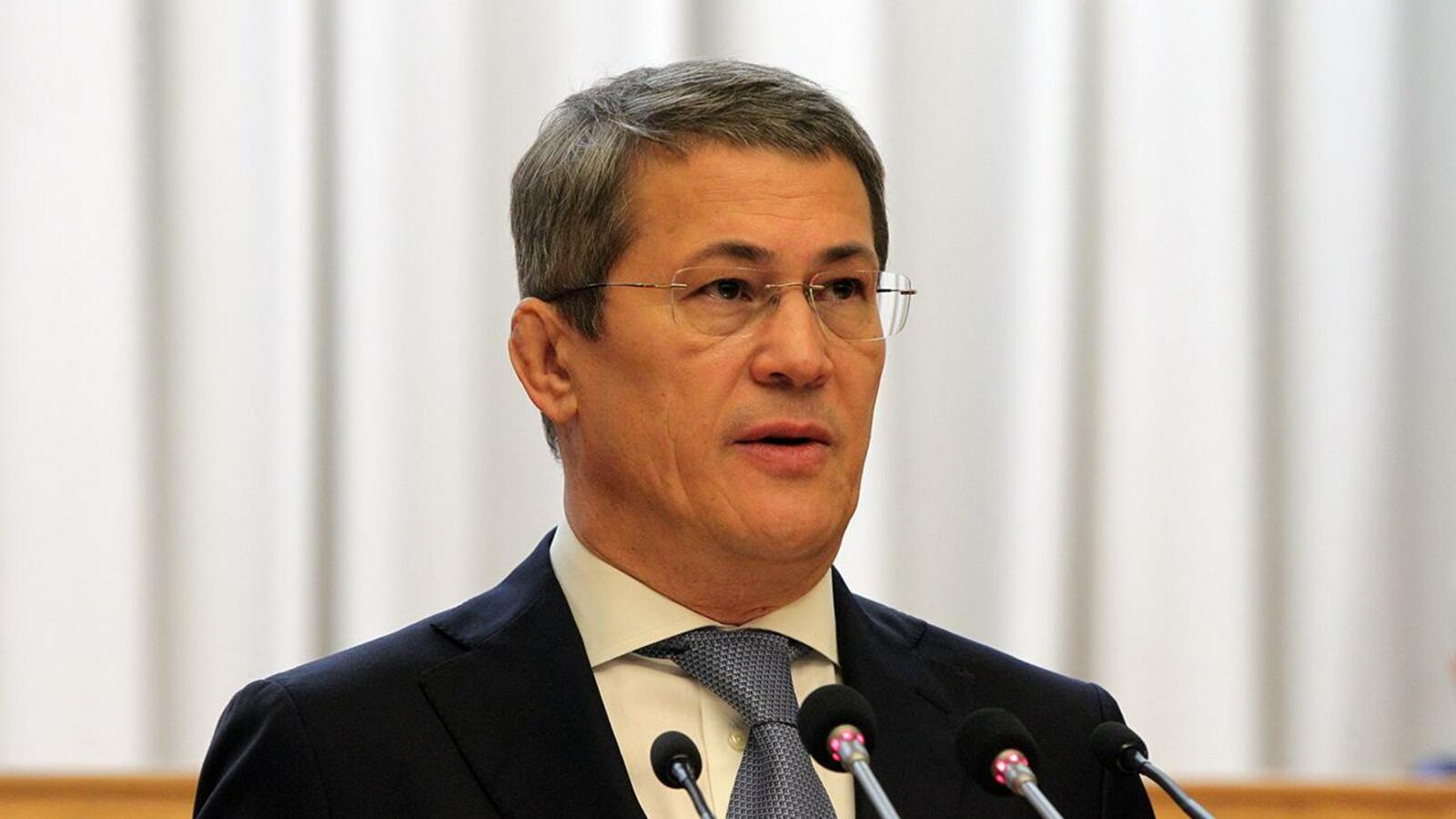 Олег Яровиков