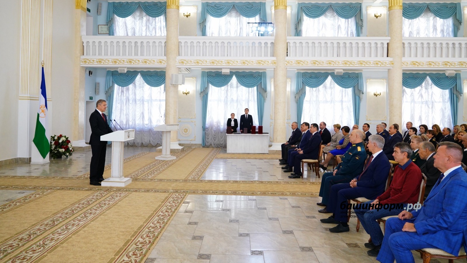 Олег Яровиков