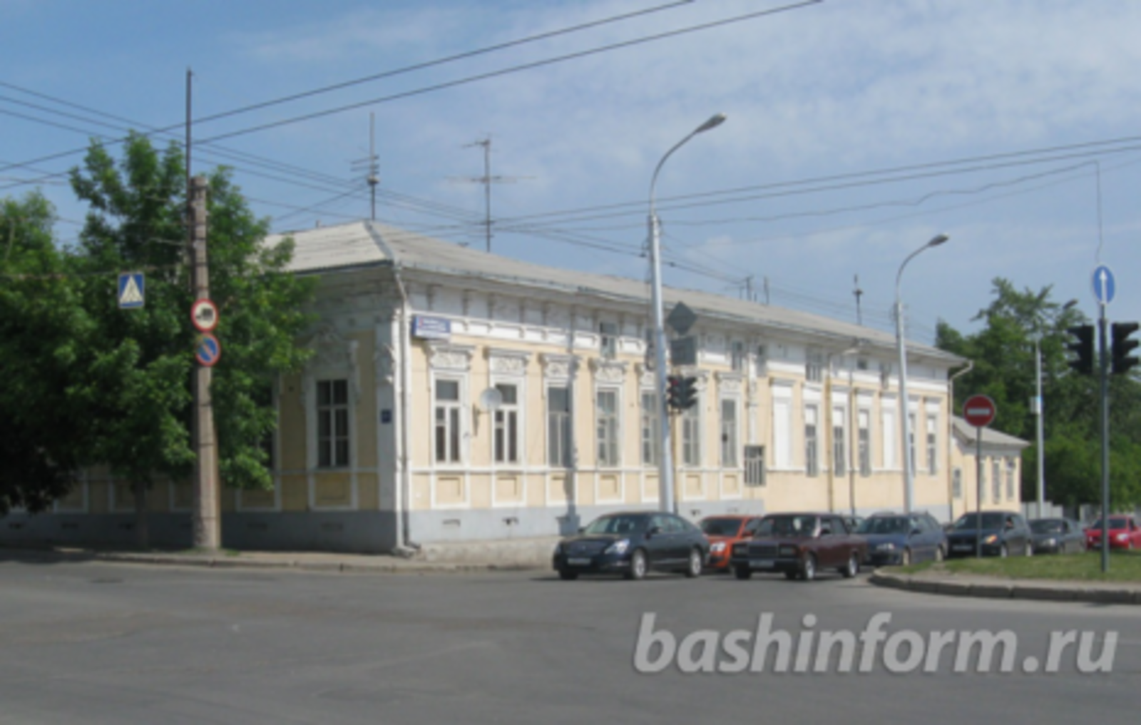 Олег Яровиков