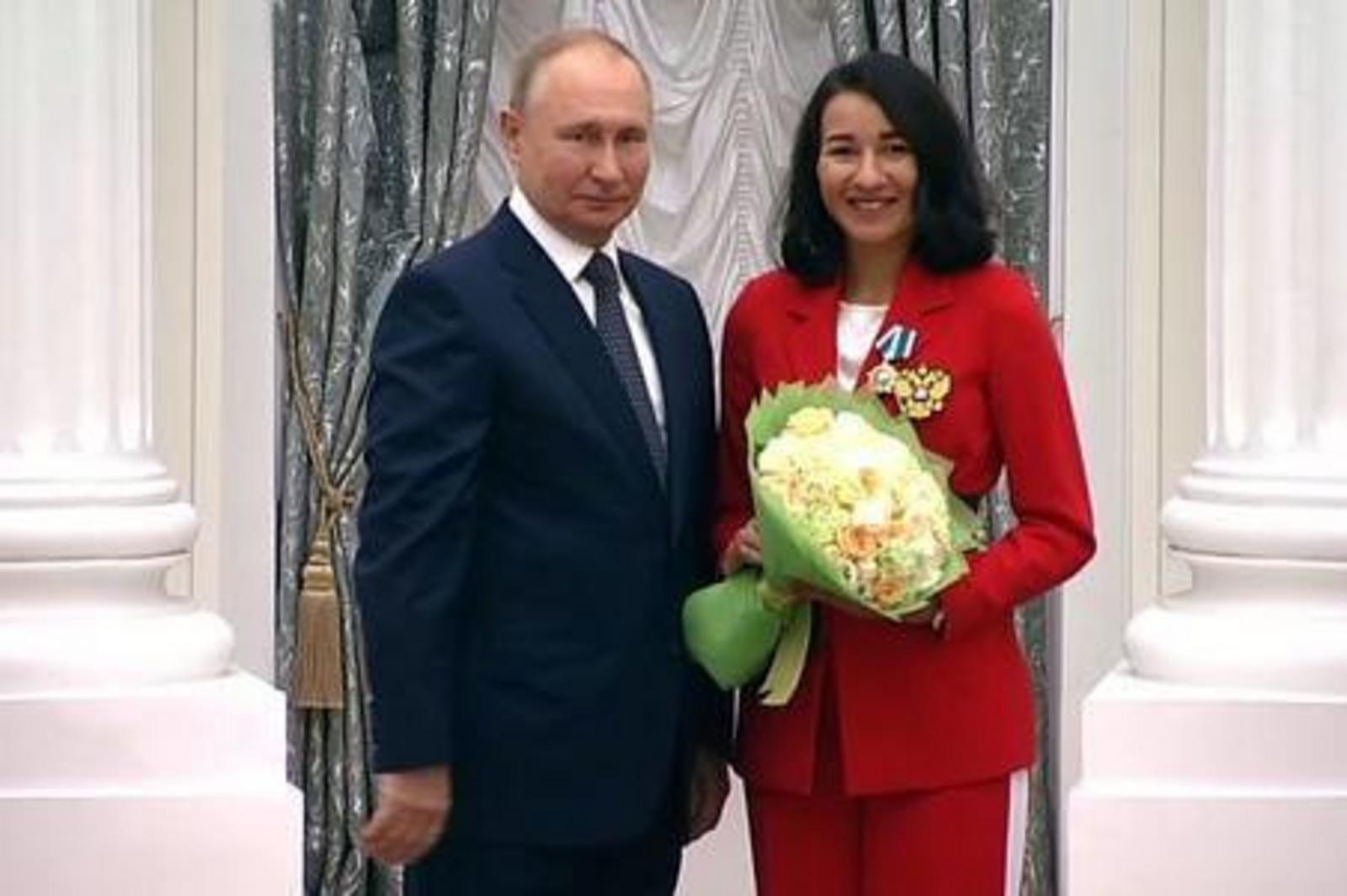 Владимир Путин Башҡортостан олимпиясыларына һәм паралимпиясыларына дәүләт наградалары тапшырҙы
