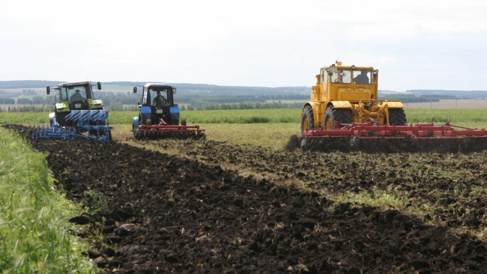 Олег Яровиков