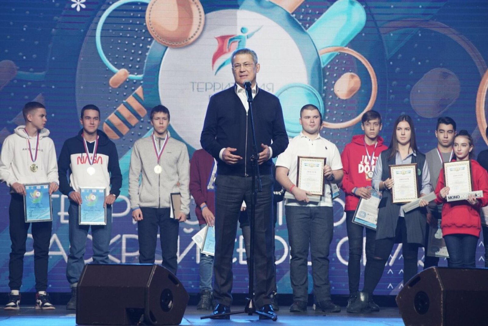 Олег Яровиков