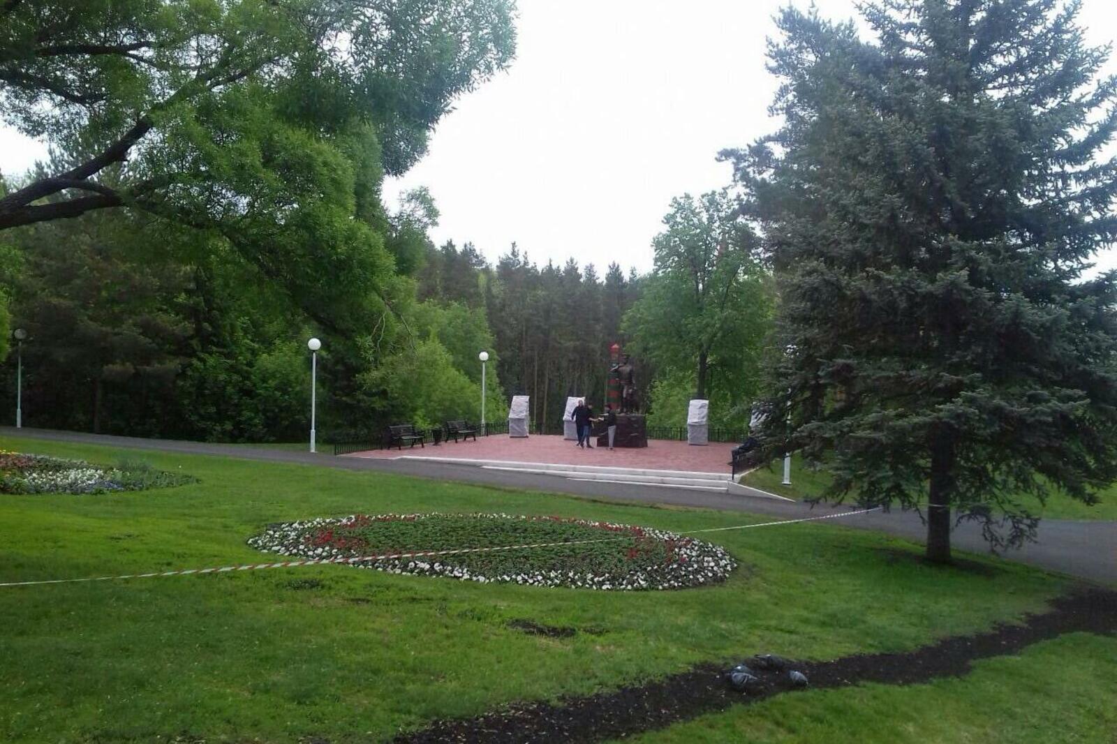 Елена Новаева, Гульнара Салихова
