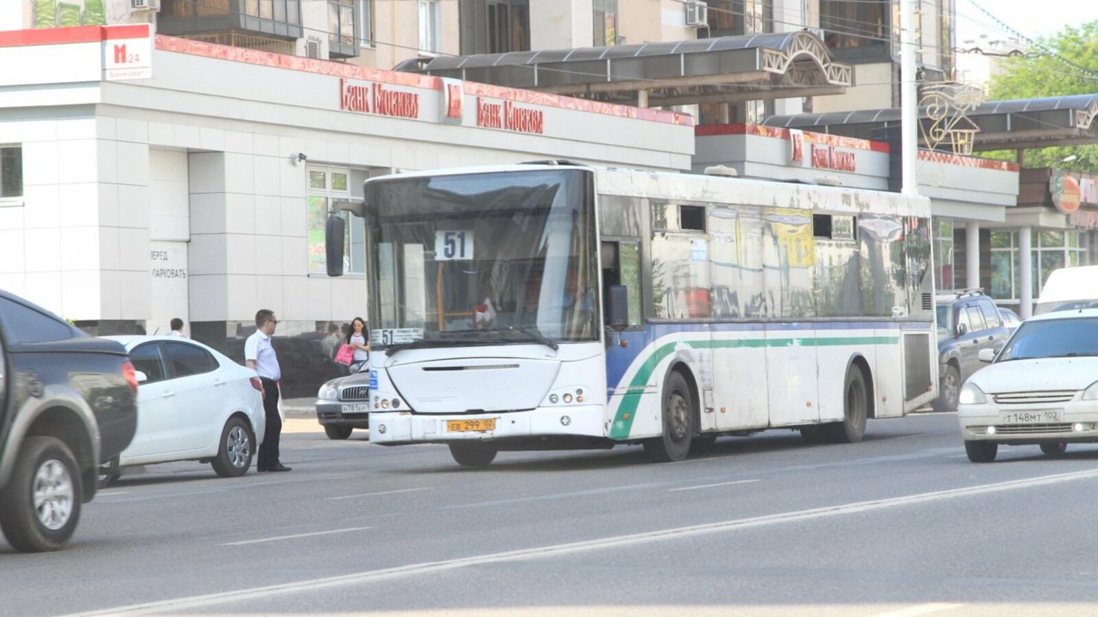 Олег Яровиков