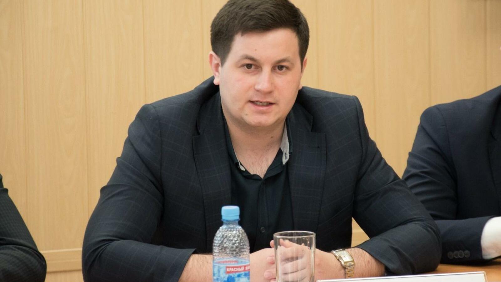 Олег Яровиков