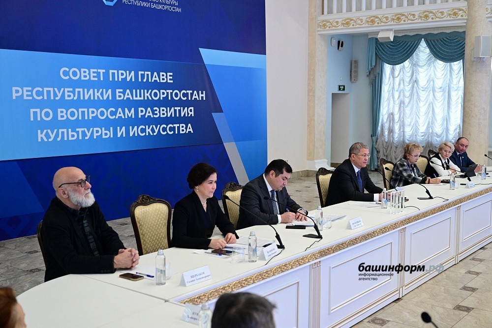 Олег Яровиков, Азат Мухамедьянов пресс-служба главы Башкортостана