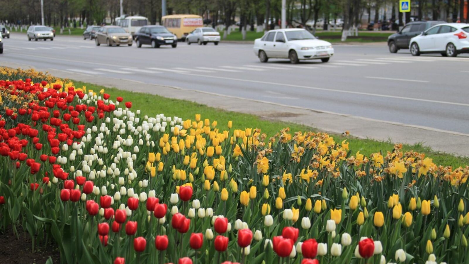 Олег Яровиков