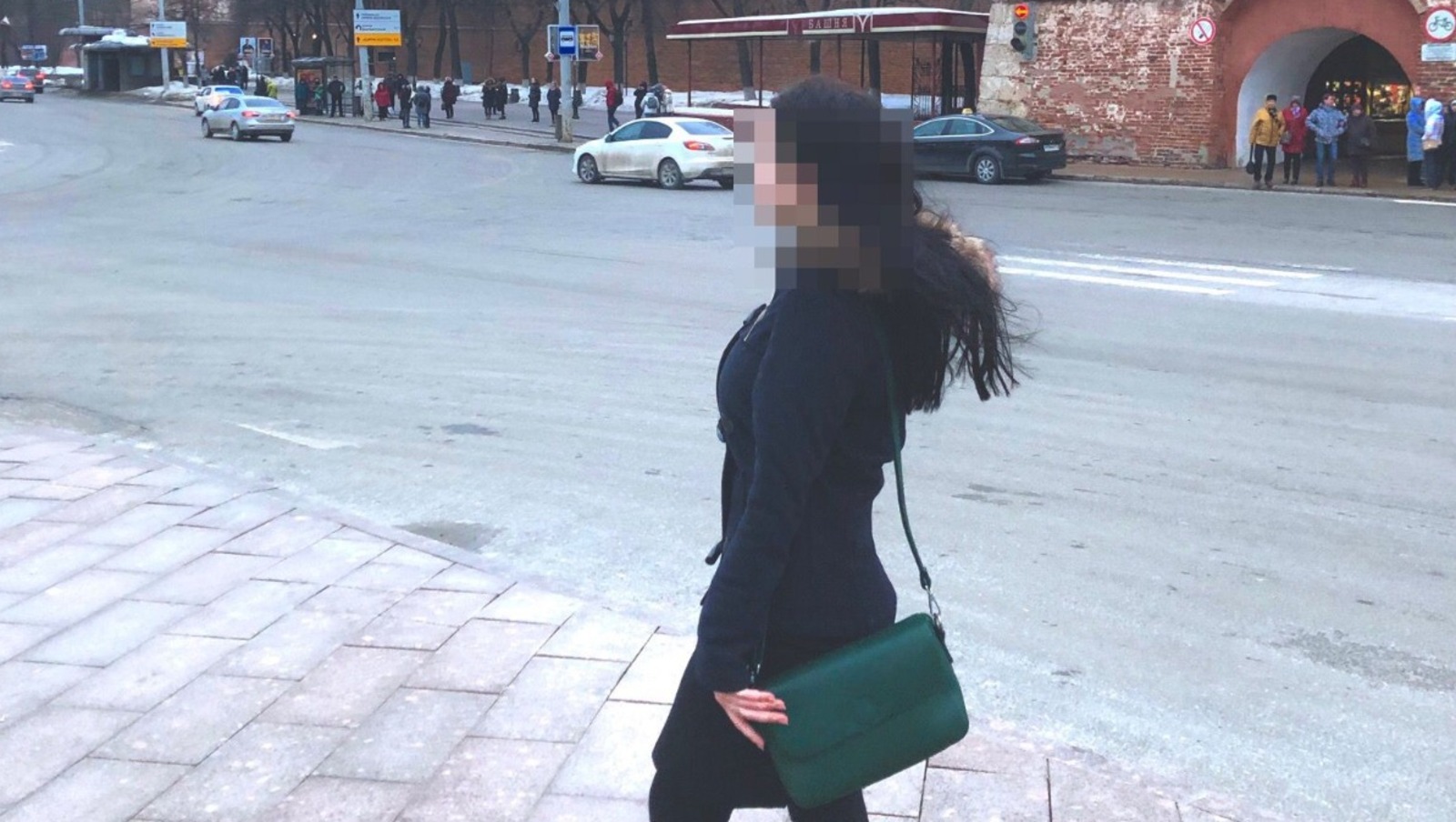Девушку, подозреваемую в краже драгоценностей на 12 млн рублей в Уфе, захейтили в соцсетях