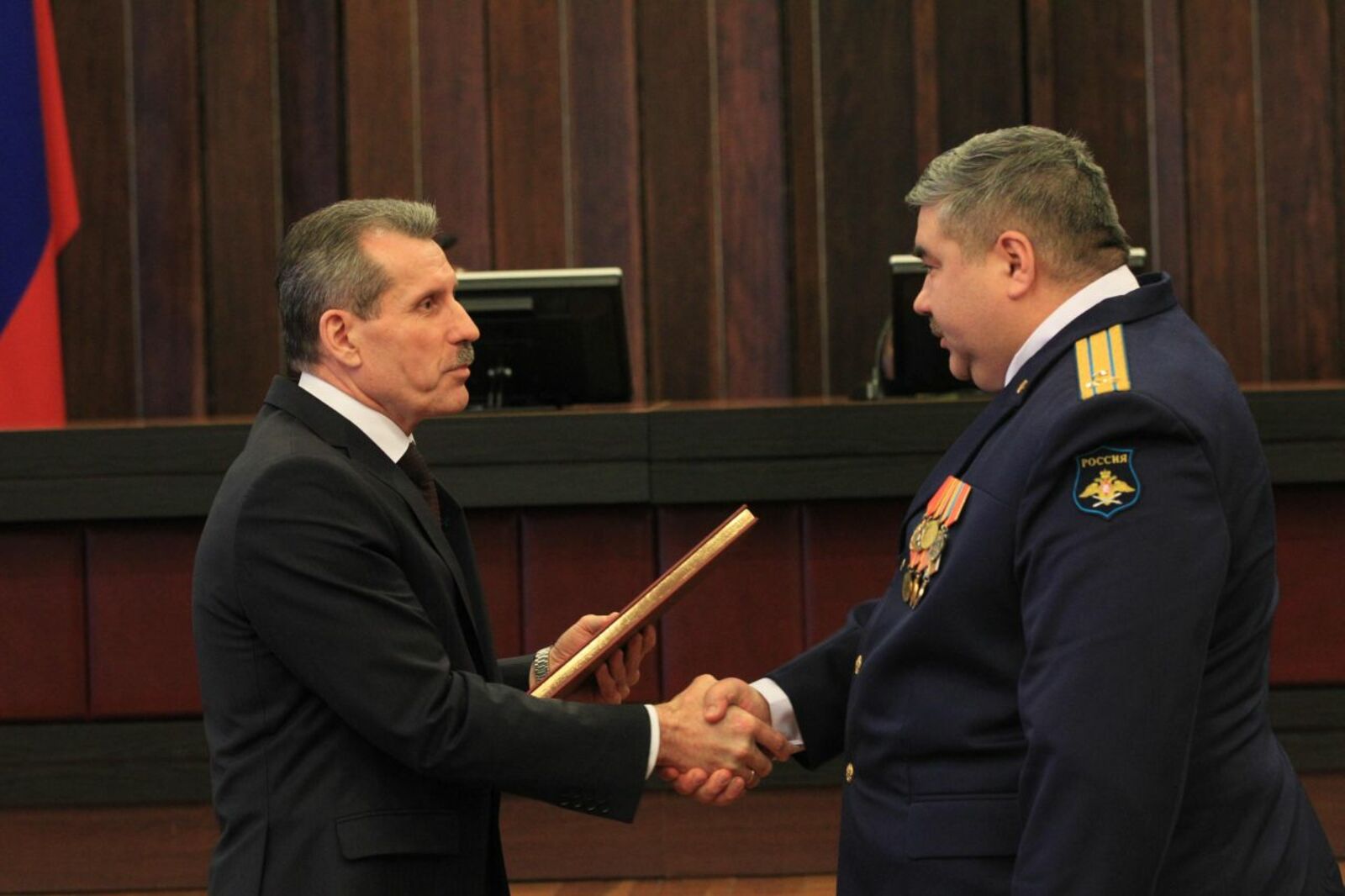 Олег Яровиков