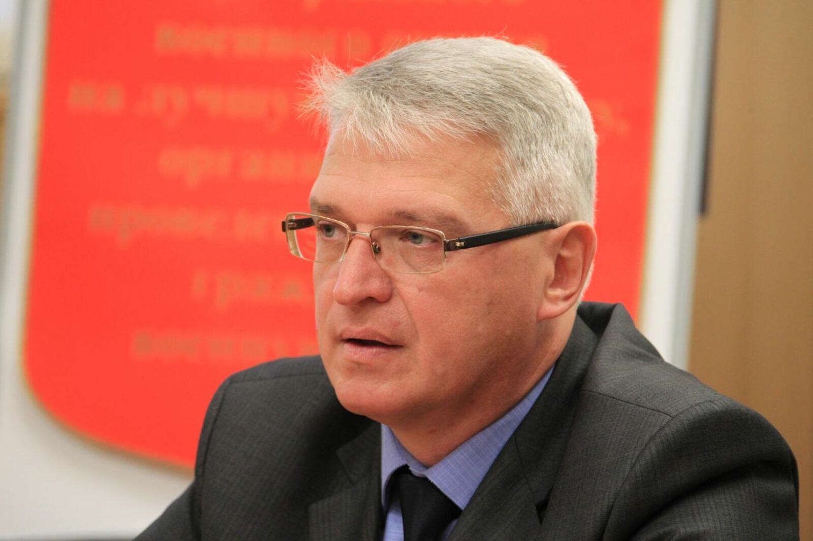 Олег Яровиков