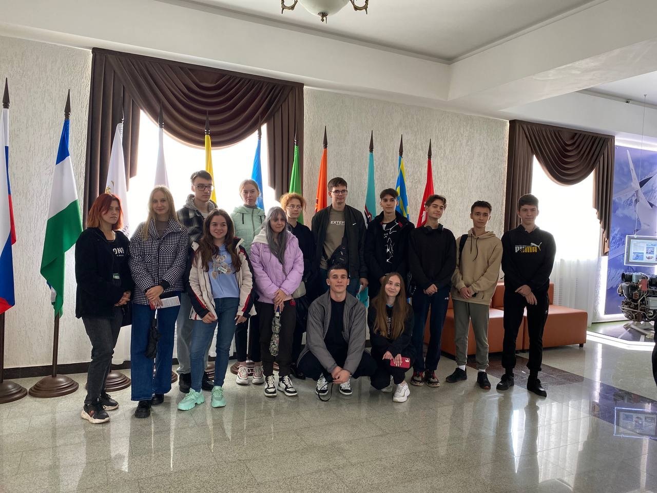 Вуз Уфы встретил 12 студентов первого курса Донецкого национального технического университета