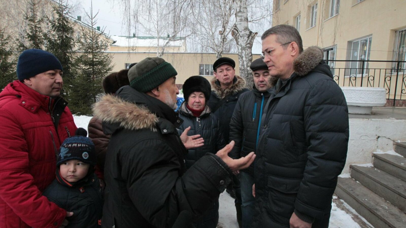 Олег Яровиков