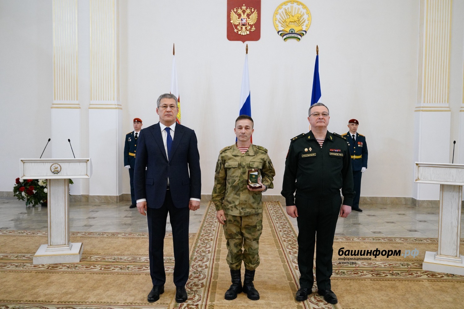 Олег Яровиков