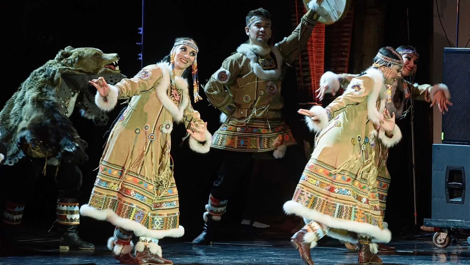 Фәйзи Ғәскәров исемендәге халыҡ бейеүҙәре ансамбленең матбуғат хеҙмәте