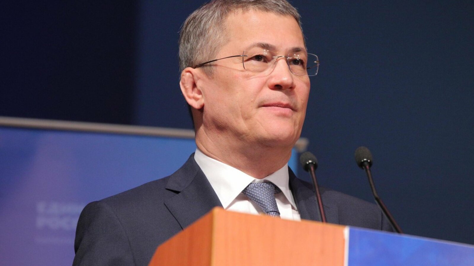 Олег Яровиков